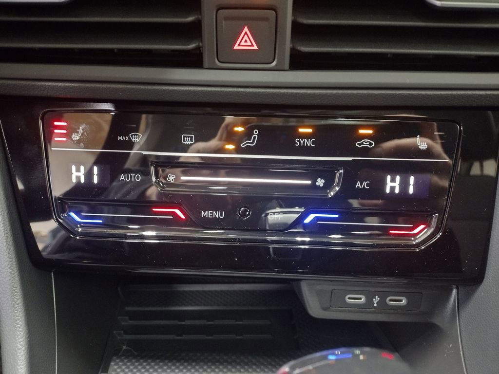 New 2026 Volkswagen Jetta SE image 29