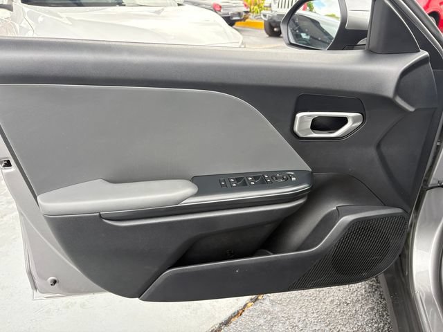 Used 2025 Kia K4 FWD image 22