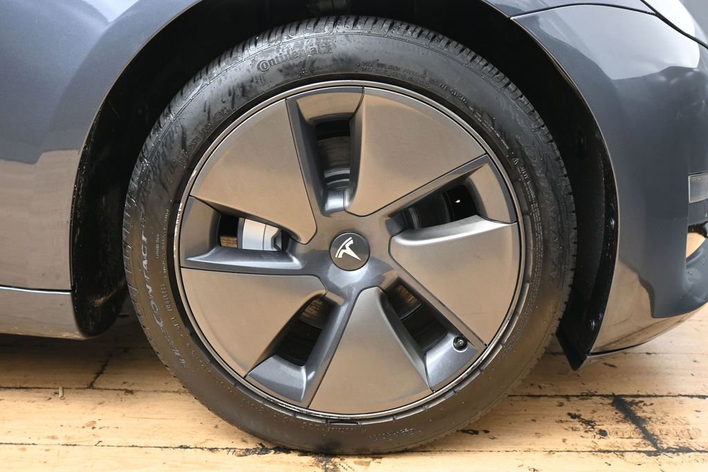 Used 2023 Tesla Model 3 Standard Range image 15