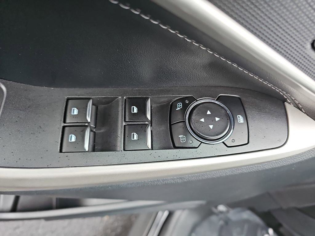 Used 2022 Ford Explorer XLT w/ Class IV Trailer Tow Package image 29