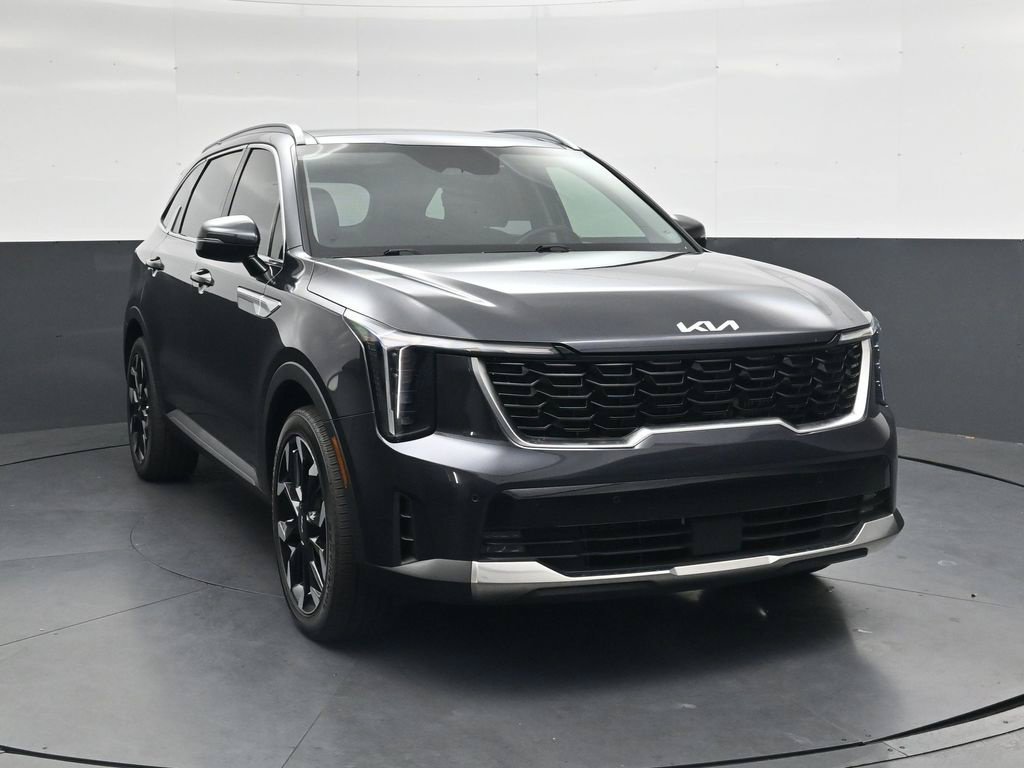 Used 2025 Kia Sorento EX w/ Panoramic Sunroof Package FWD image 2
