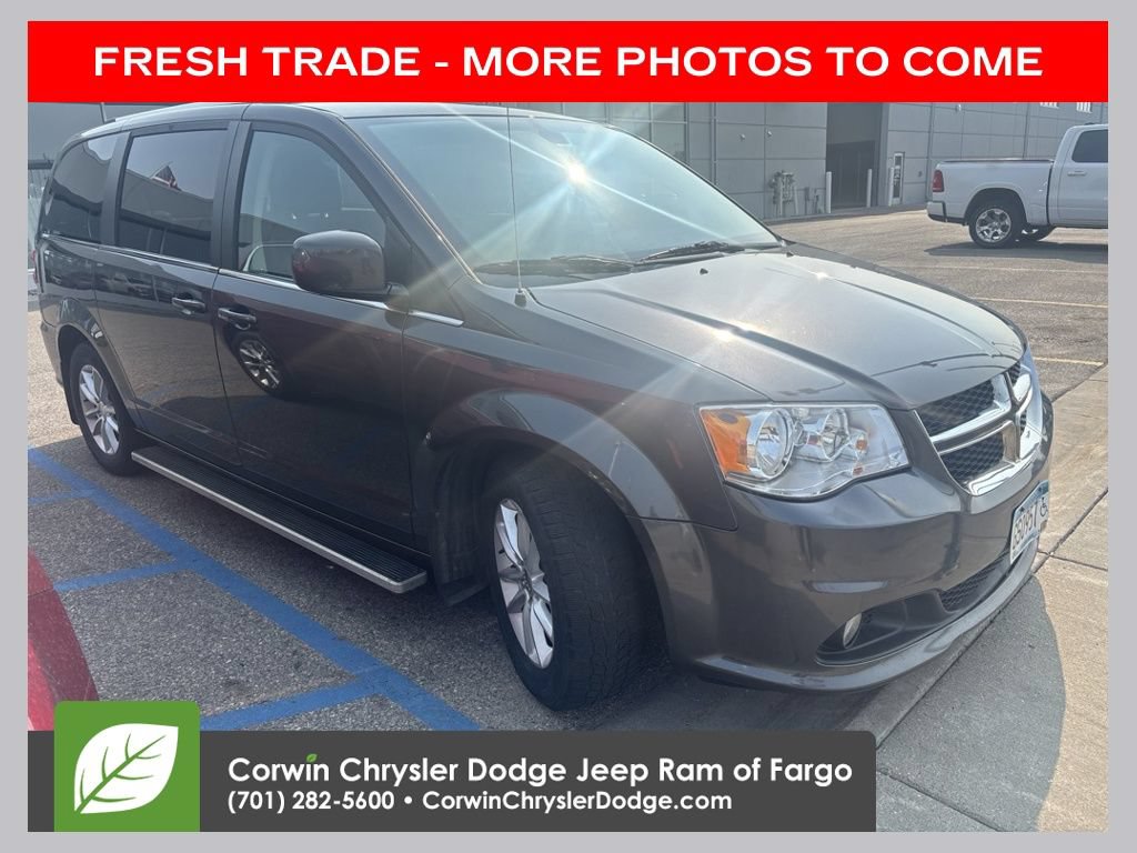 Used 2018 Dodge Grand Caravan SXT FWD image 1