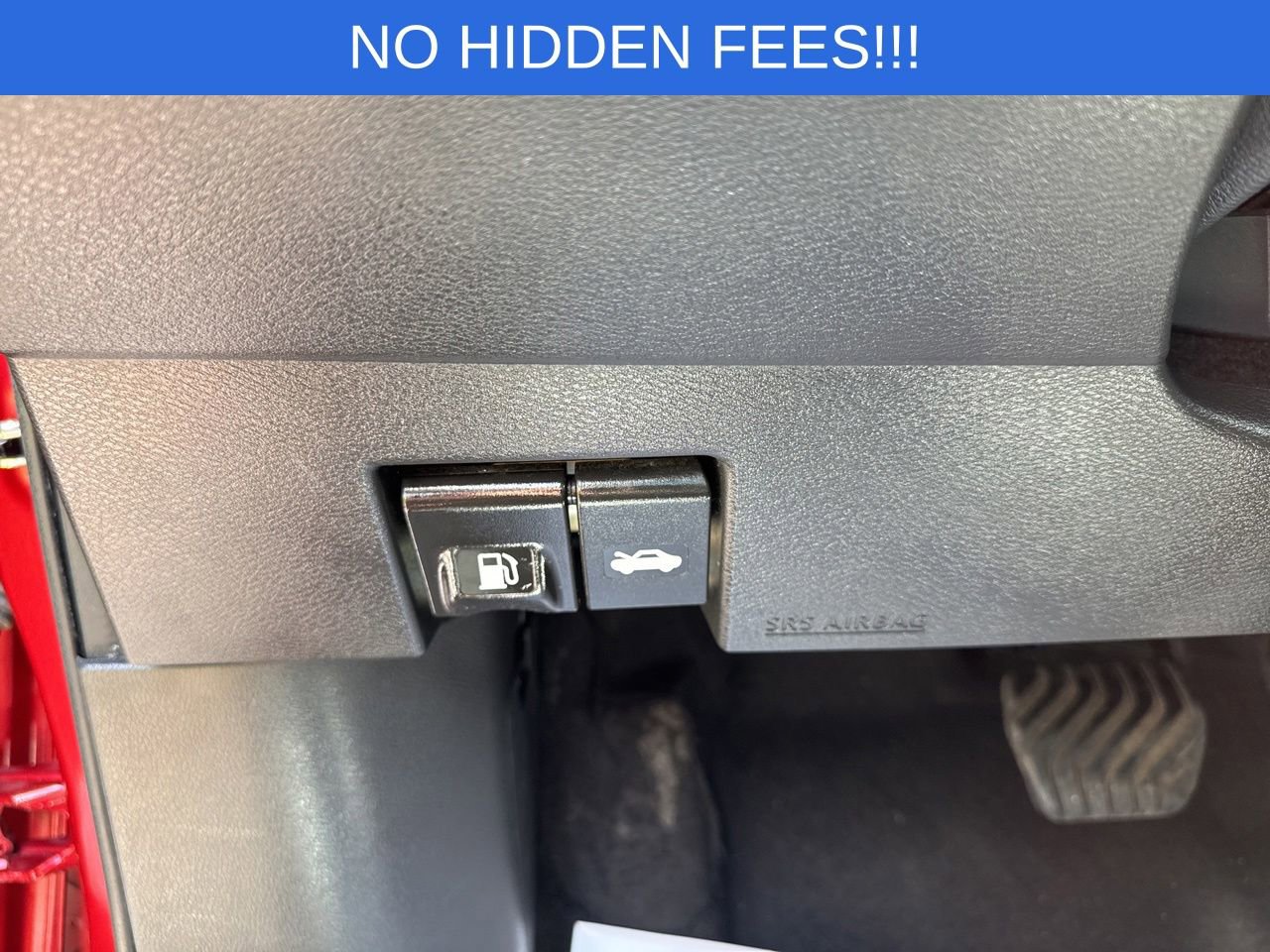 Used 2018 Nissan Kicks SV FWD image 18
