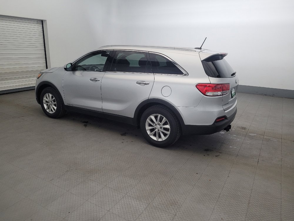 Used 2018 Kia Sorento LX AWD/4WD image 3