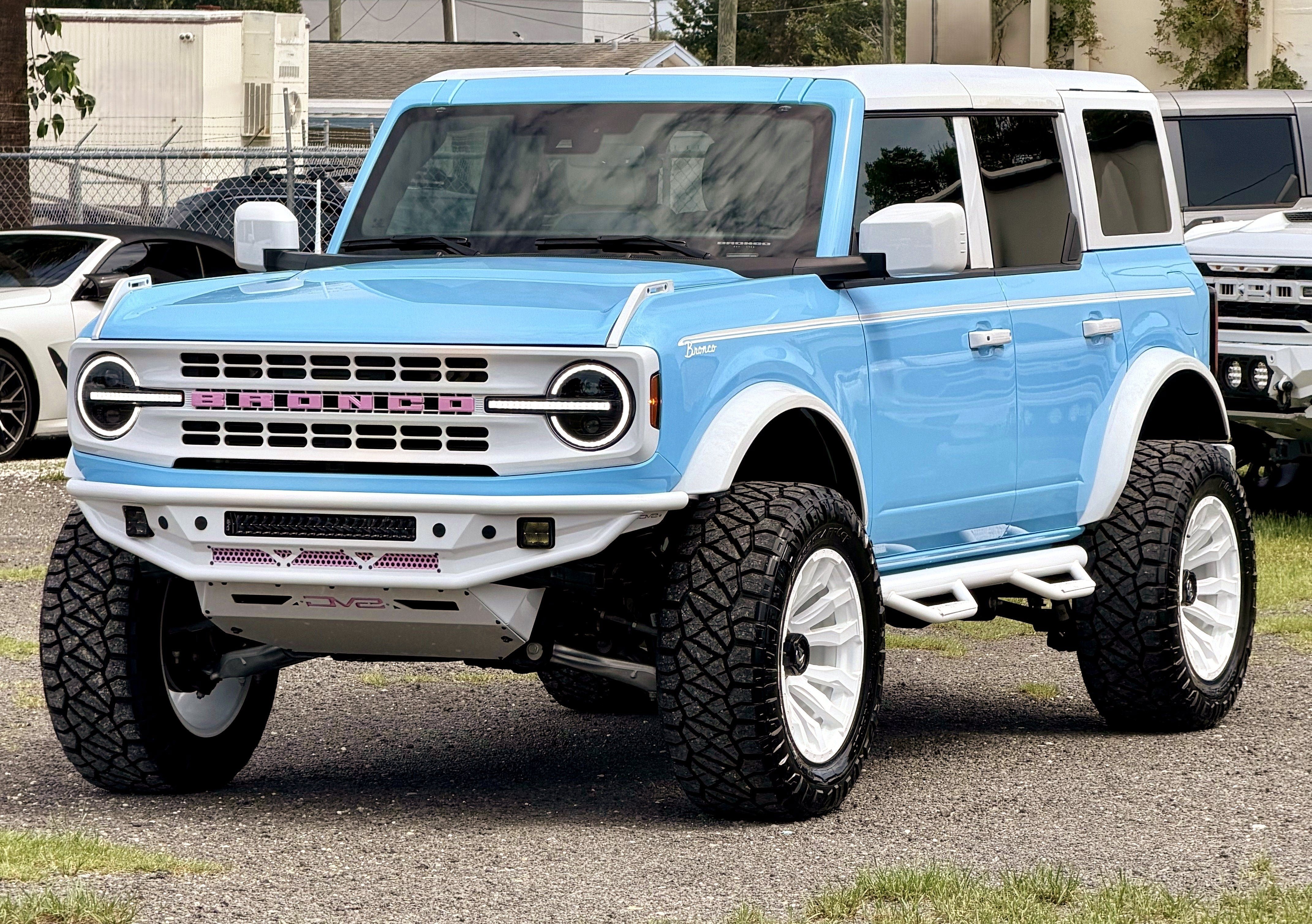 Used 2026 Ford Bronco Outer Banks AWD/4WD image 3