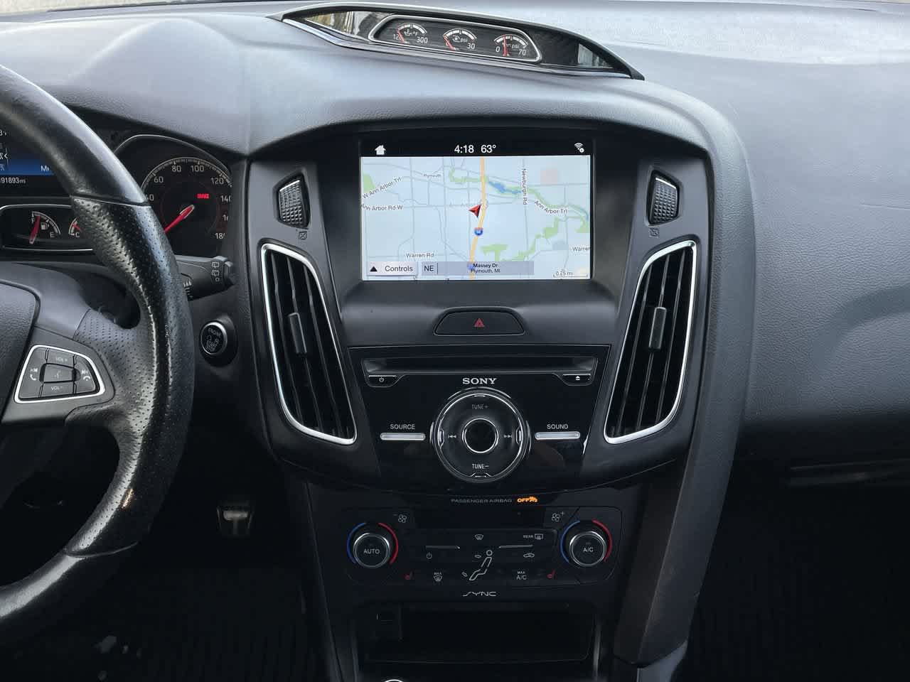 Used 2017 Ford Focus ST w/ Equipment Group 402A FWD image 13