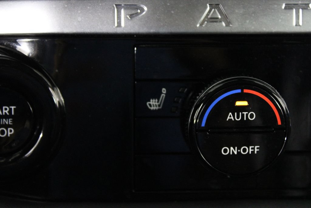 Certified 2026 Nissan Pathfinder SL FWD image 31