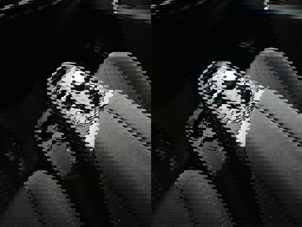 New 2026 BMW iX xDrive45 w/ M Sport Package image 14