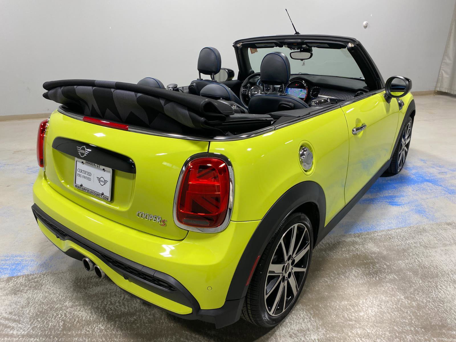 Certified 2023 MINI Cooper S w/ Sidewalk Package image 15