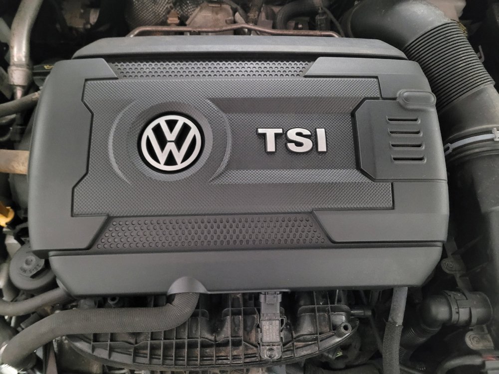 Used 2017 Volkswagen Golf S FWD image 30