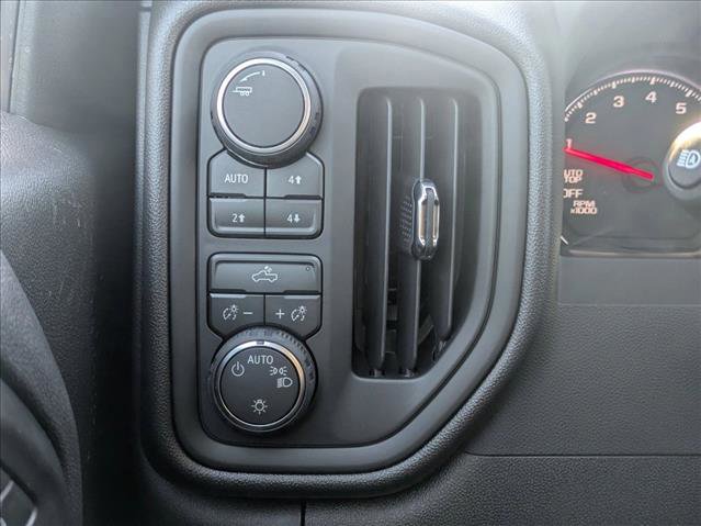 New 2026 Chevrolet Silverado 1500 Custom Trail Boss w/ LPO, Dark Essentials Package image 14