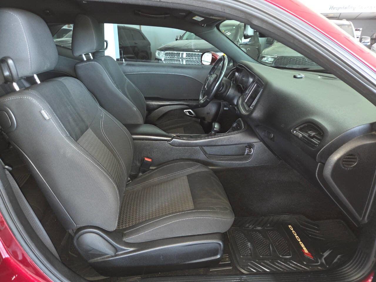 Used 2019 Dodge Challenger SXT w/ Driver Convenience Group AWD/4WD image 20