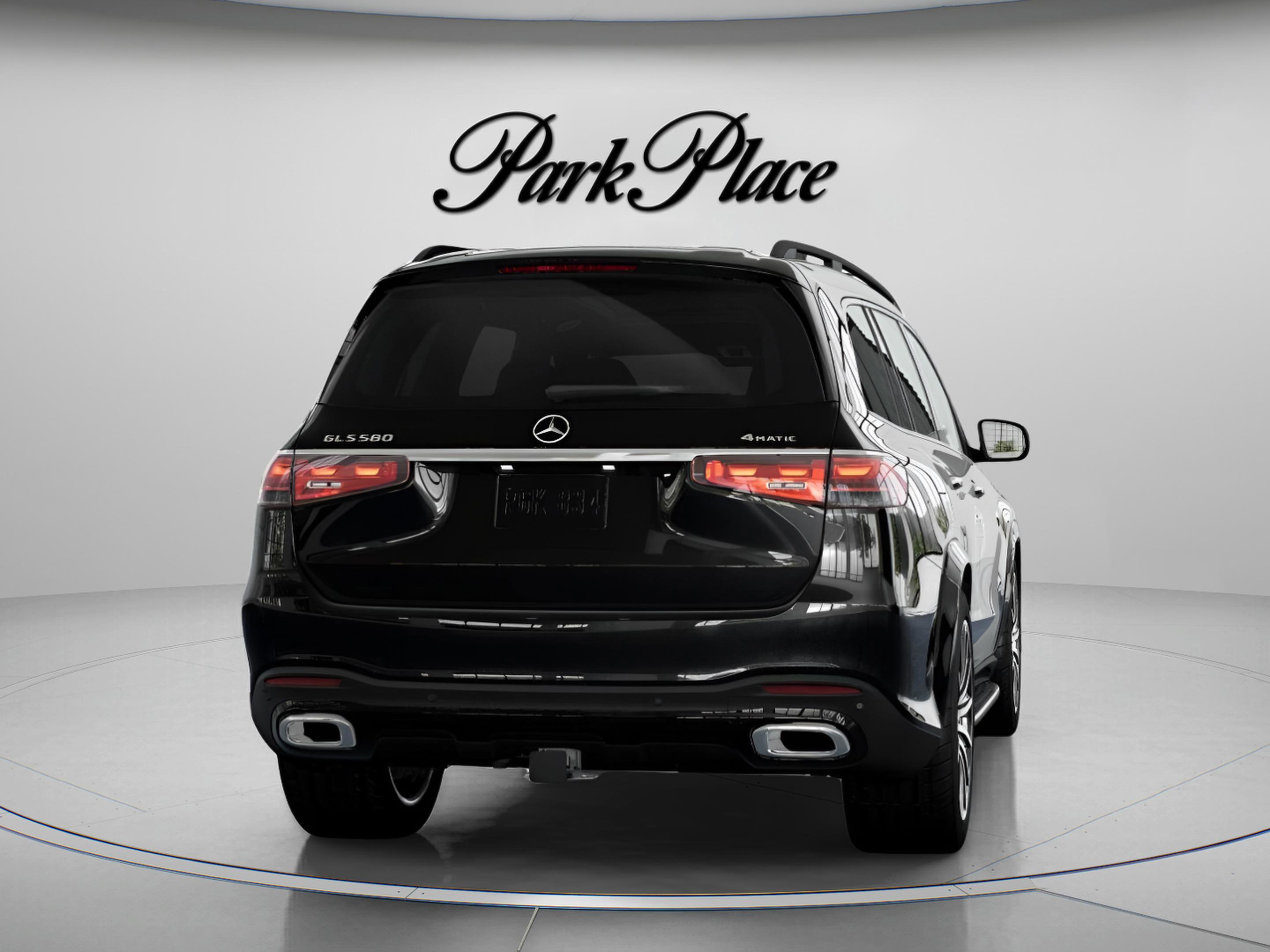 New 2026 Mercedes-Benz GLS 580 4MATIC image 16