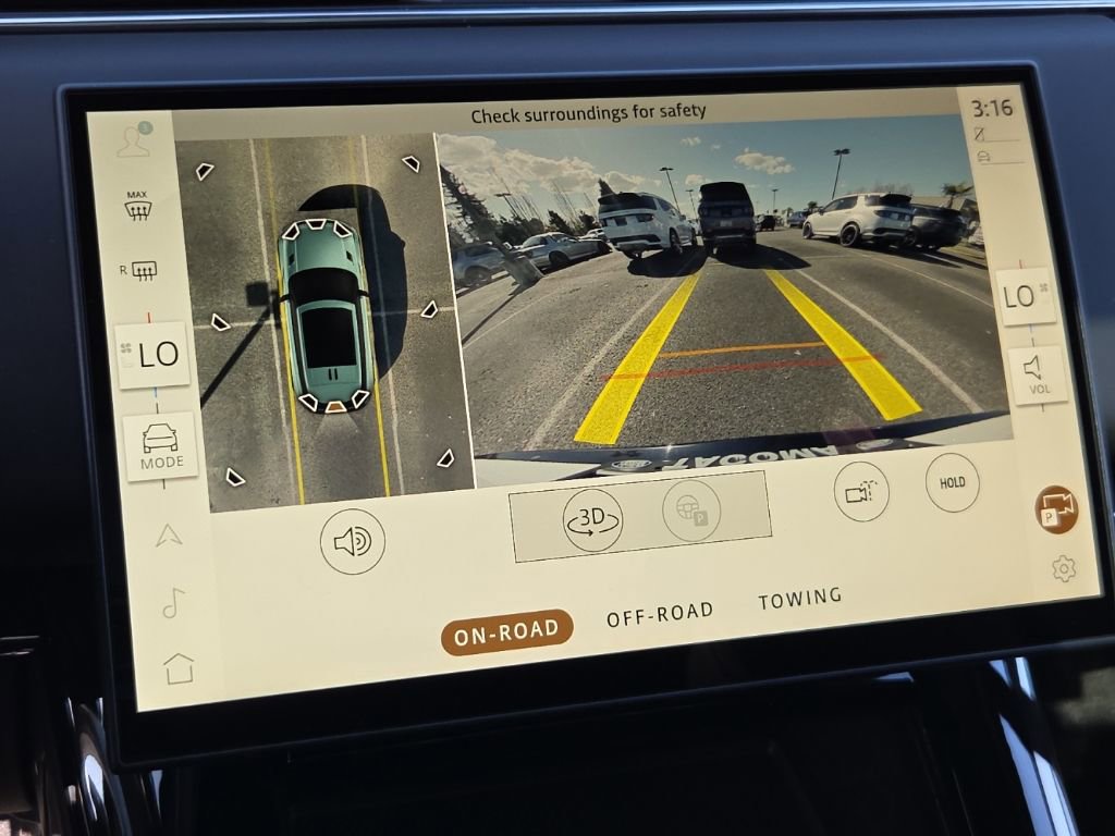 Used 2025 Land Rover Range Rover Sport Dynamic SE image 26