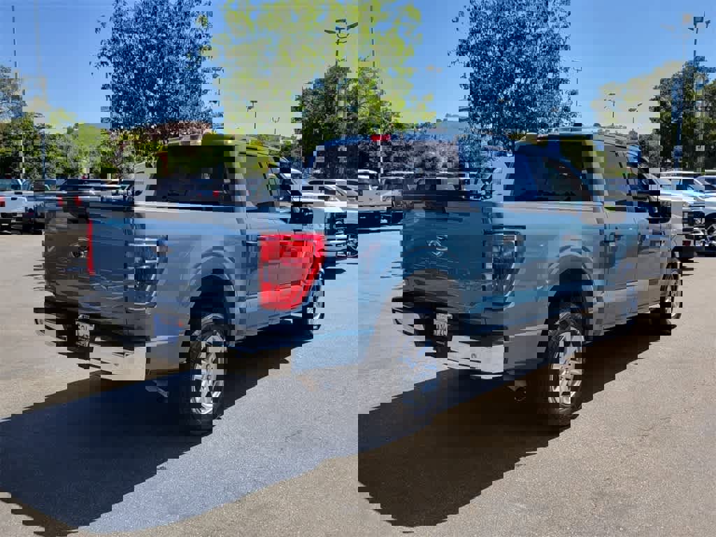 Used 2023 Ford F150 XLT image 5