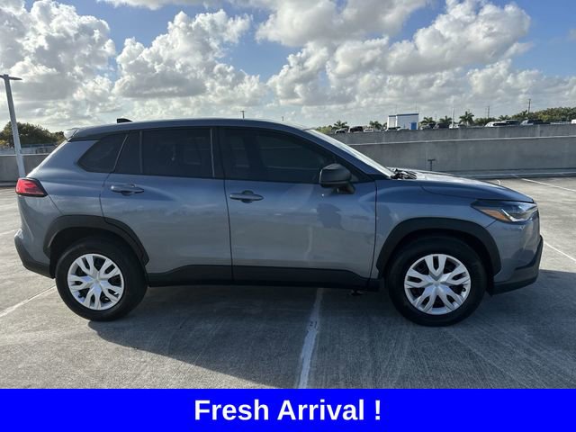 Used 2024 Toyota Corolla Cross L image 35