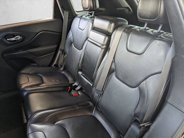 Used 2016 Jeep Cherokee Limited image 19