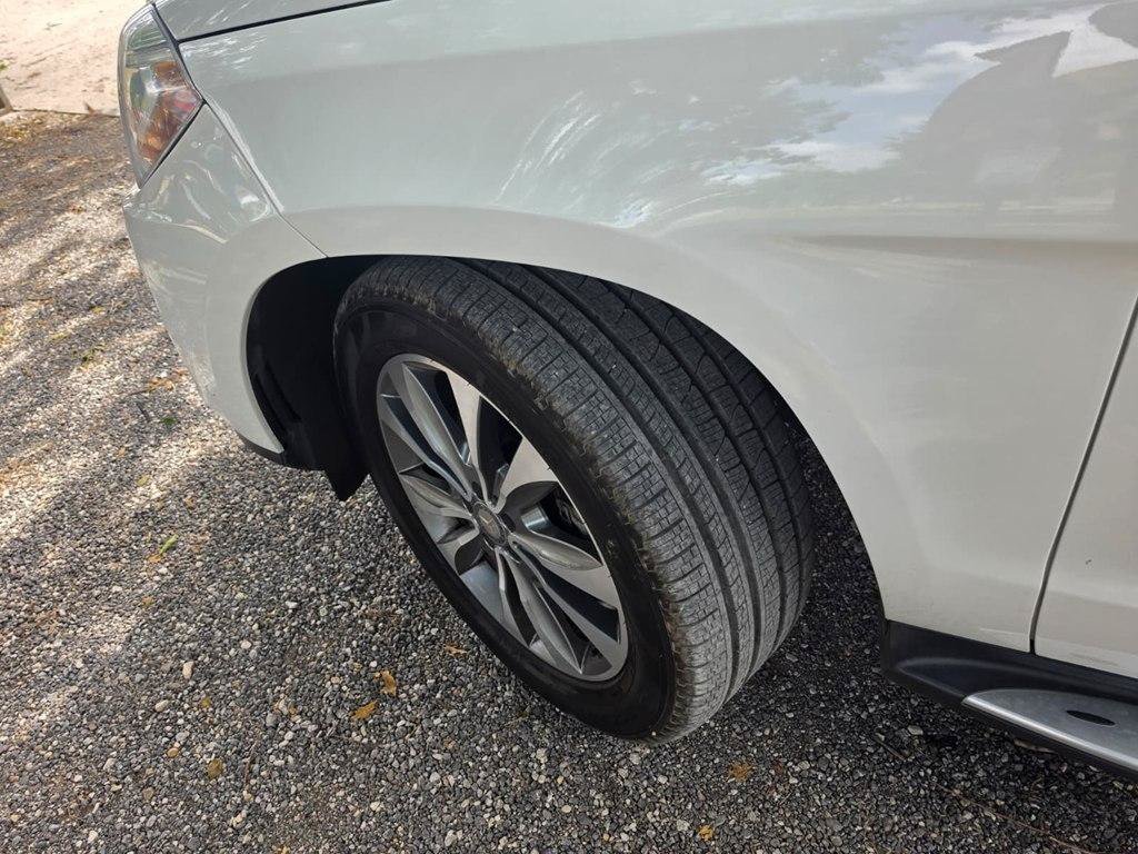 Used 2015 Mercedes-Benz GL 320 BlueTEC 4MATIC image 4