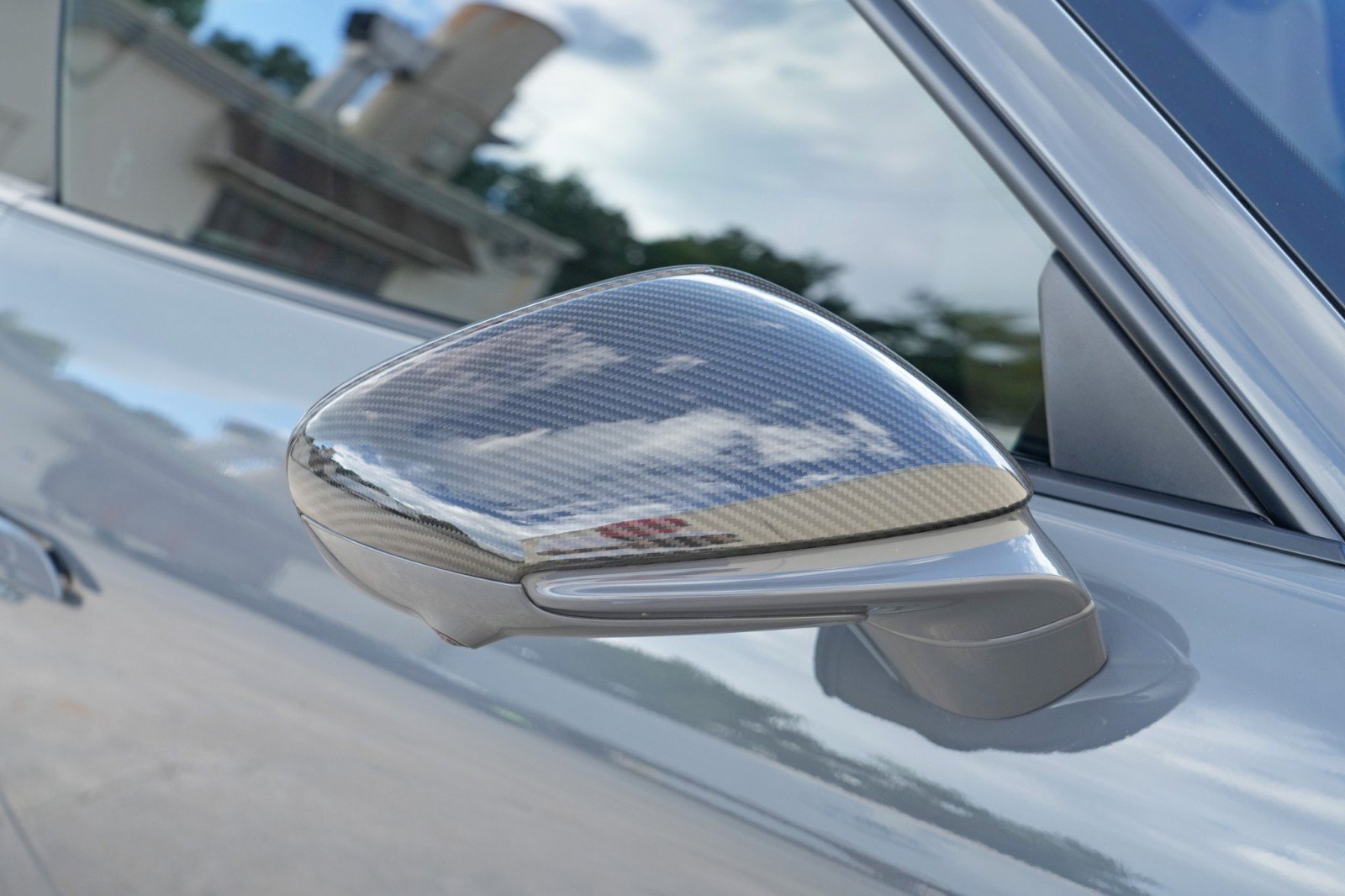 Used 2025 Porsche 911 GTS image 59