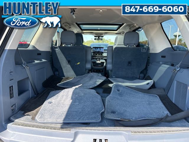 Used 2022 Lincoln Navigator Black Label image 12