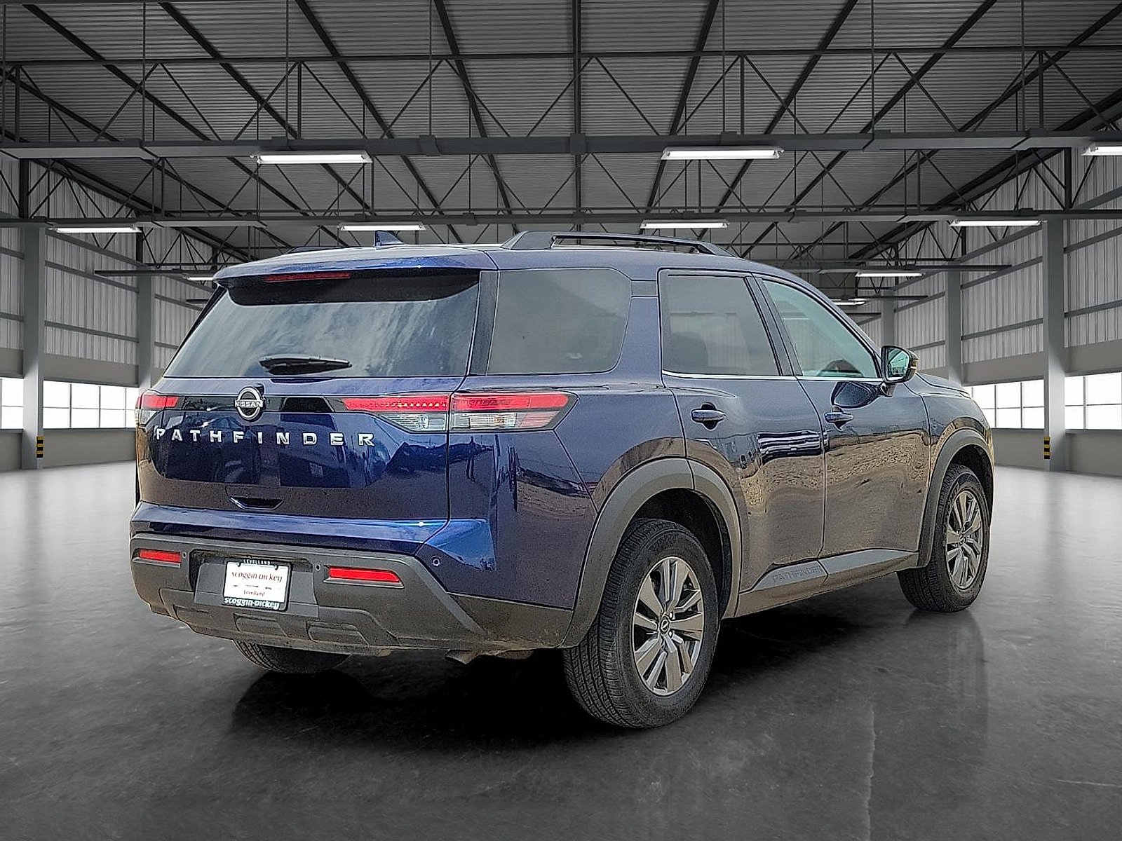 Used 2025 Nissan Pathfinder SV FWD image 4