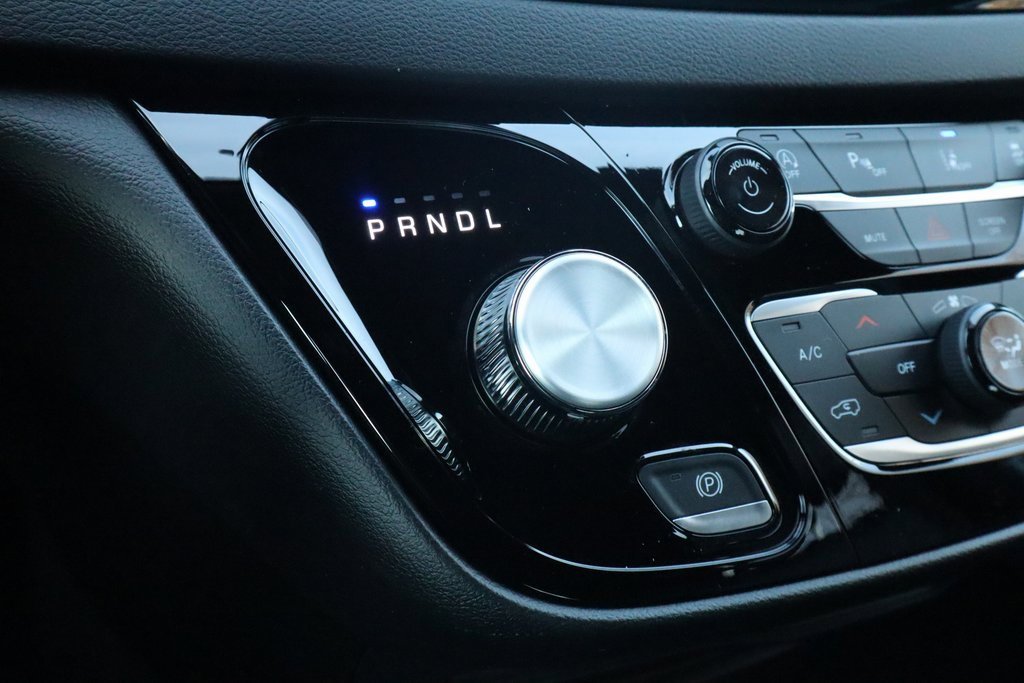 New 2026 Chrysler Voyager LX image 8