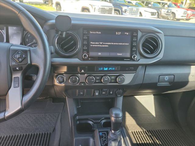 Certified 2023 Toyota Tacoma TRD Off-Road AWD/4WD image 25