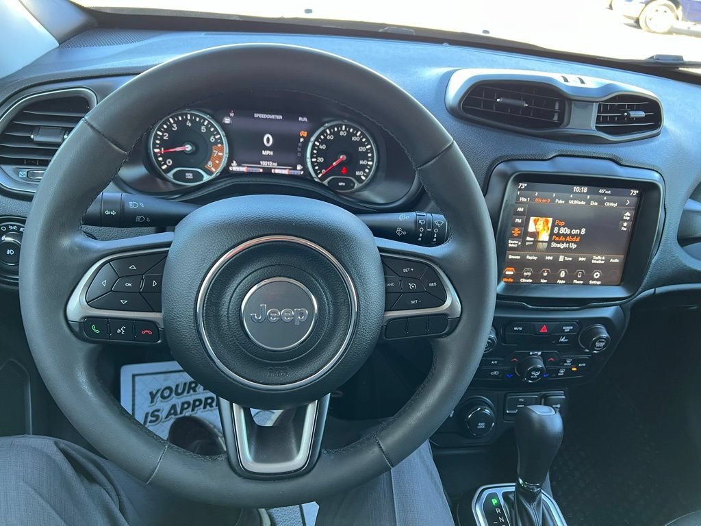 Used 2022 Jeep Renegade Latitude AWD/4WD image 28