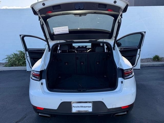 Used 2019 Porsche Macan AWD/4WD image 25