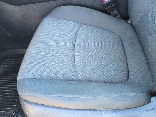 Used 2021 Toyota RAV4 XLE image 12