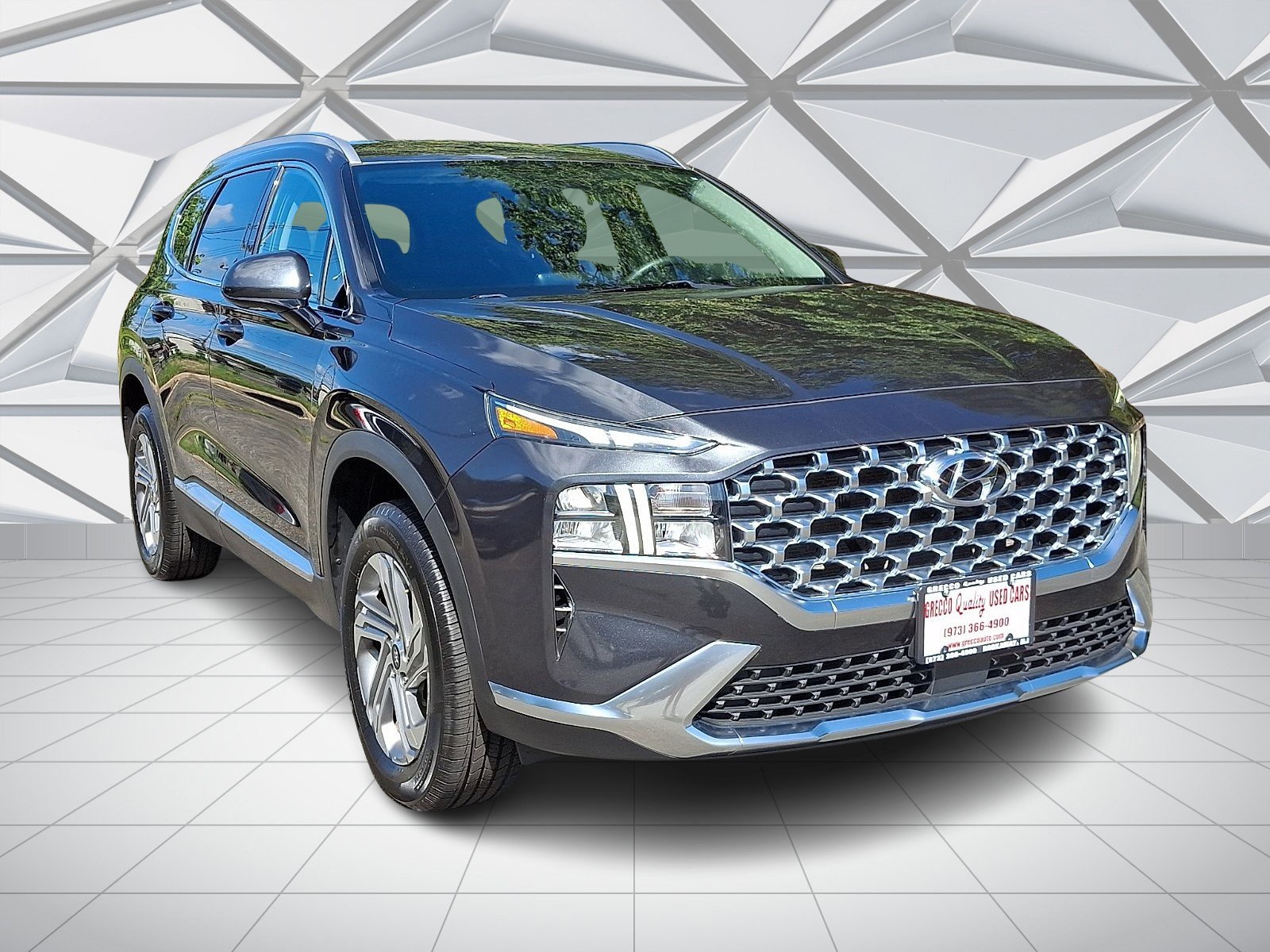 Used 2022 Hyundai Santa Fe SEL AWD/4WD image 2