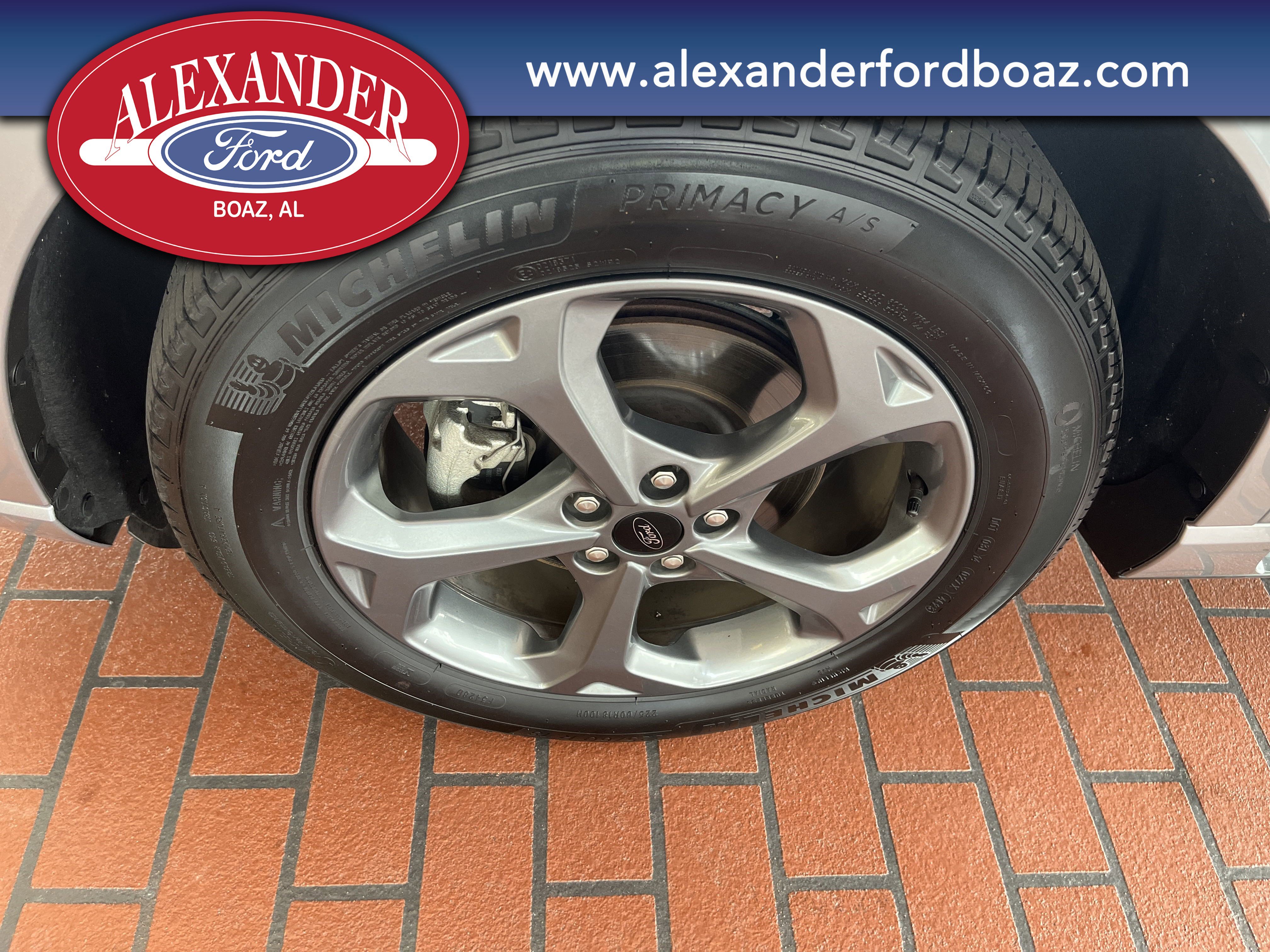 Used 2024 Ford Escape ST-Line image 8