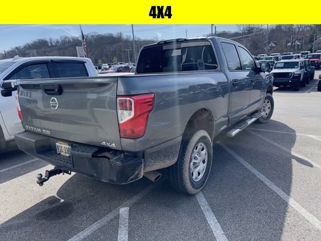 Used 2017 Nissan Titan S image 5