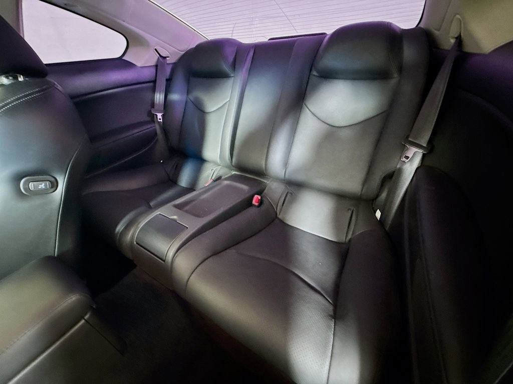 Used 2013 INFINITI G37 Sport RWD image 30