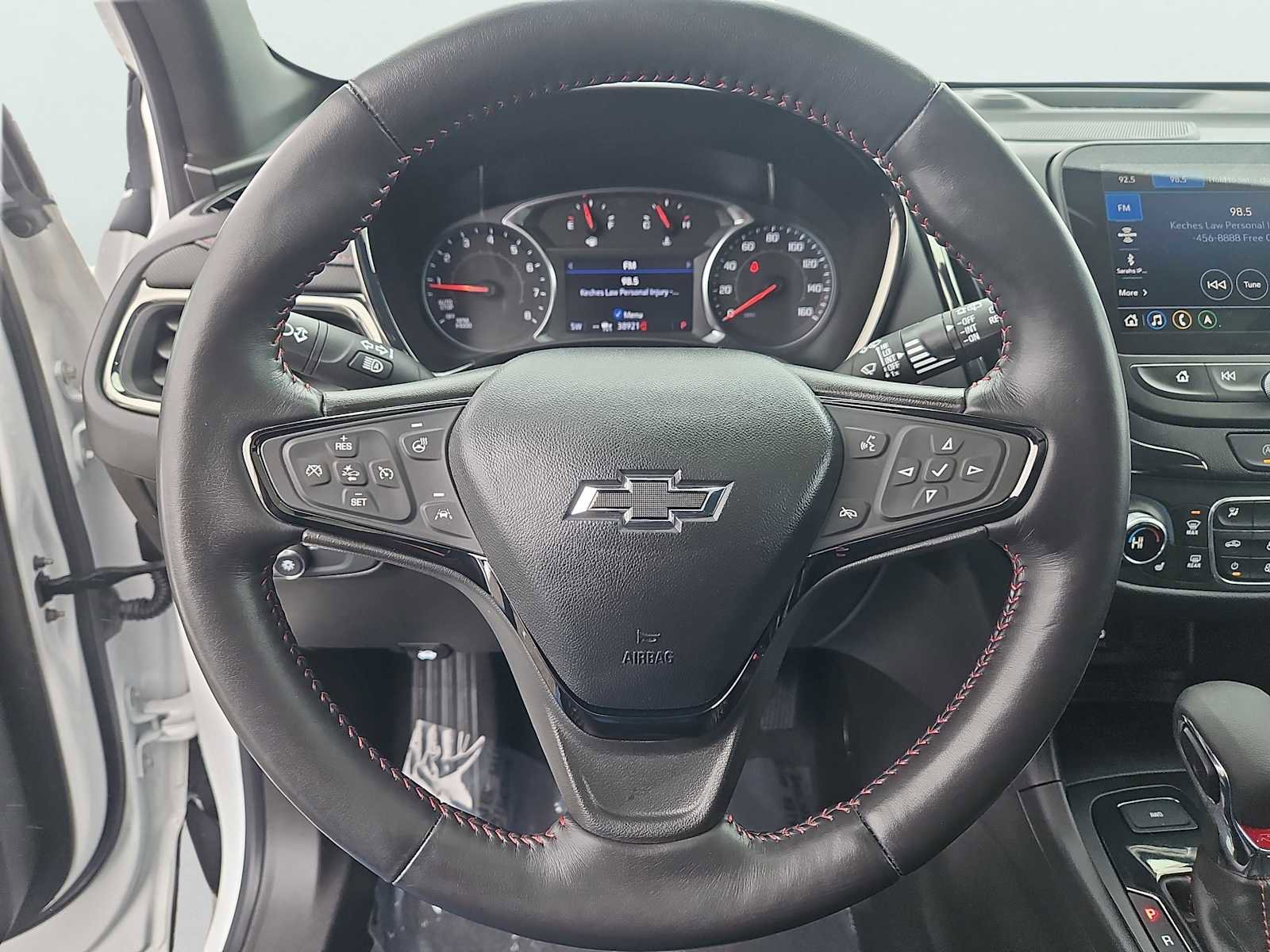 Used 2022 Chevrolet Equinox RS w/ RS Leather Package image 29