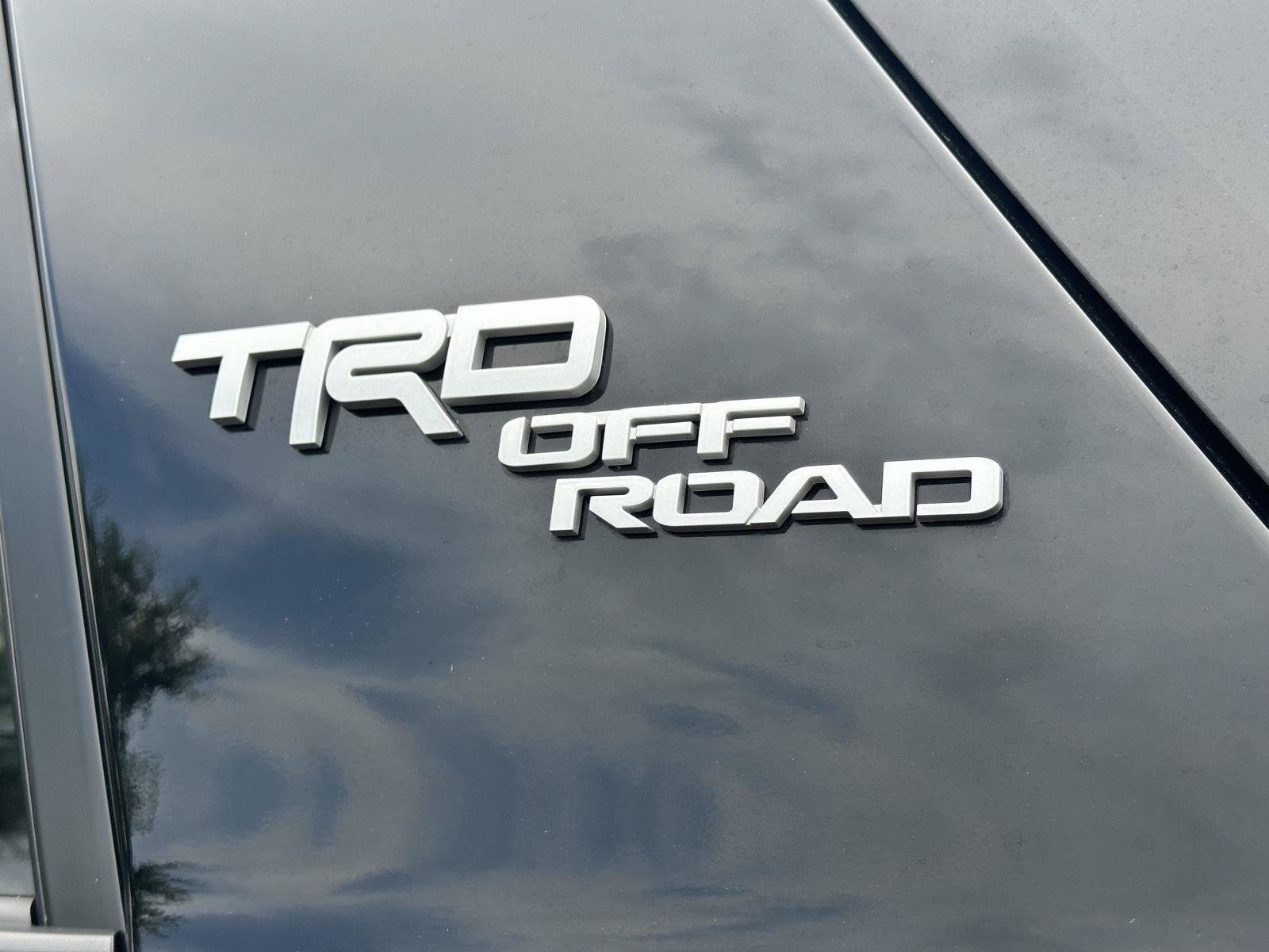 Used 2024 Toyota 4Runner TRD Off-Road Premium w/ Off Road Premium Plus Package AWD/4WD image 10