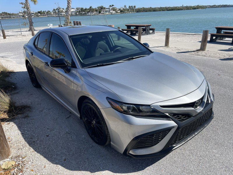 Used 2022 Toyota Camry SE w/ Convenience Package FWD image 31