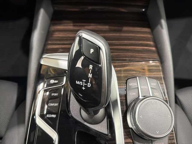 Certified 2023 BMW 530i xDrive w/ Premium Package AWD/4WD image 14