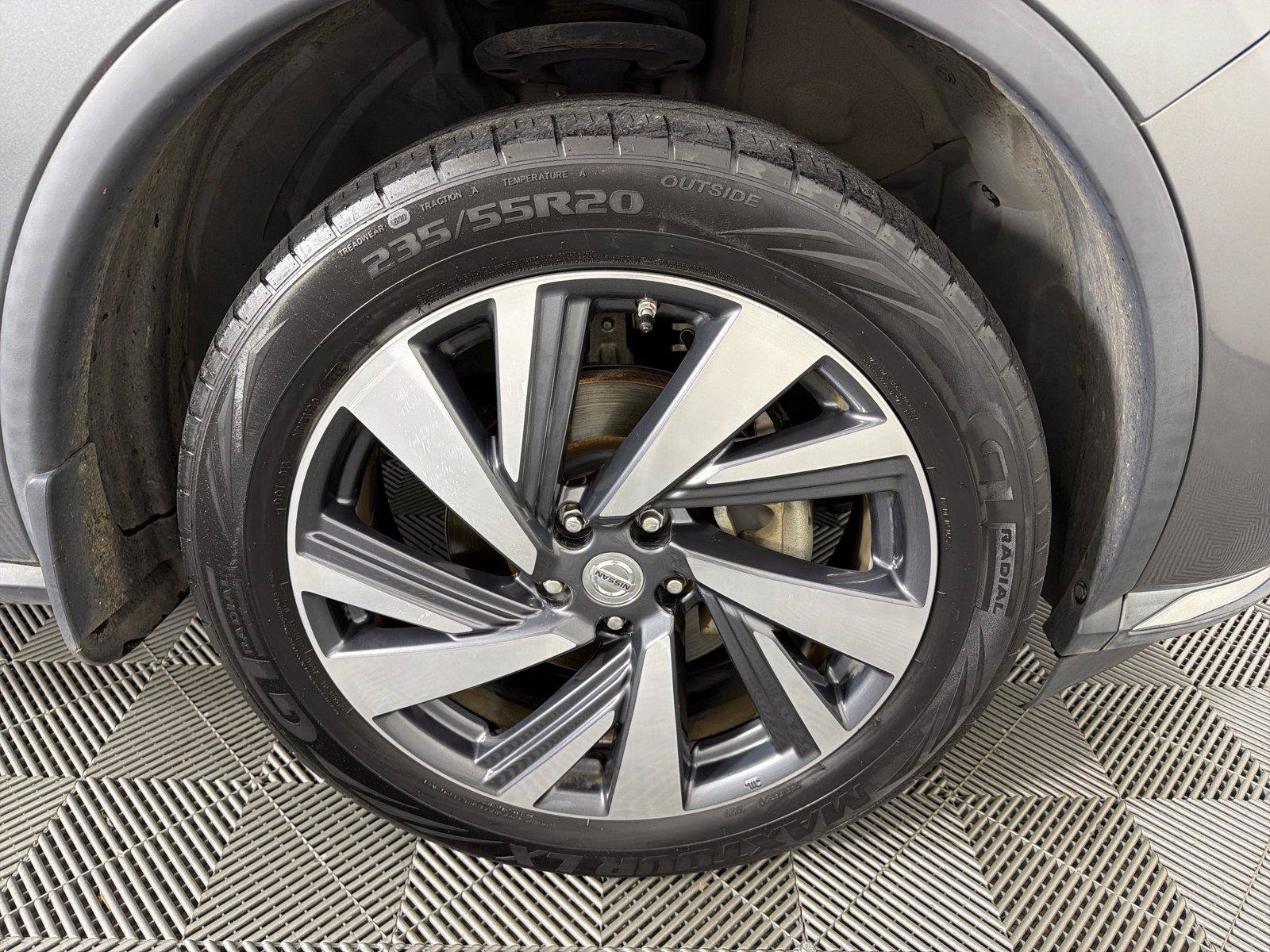 Used 2015 Nissan Murano Platinum w/ Platinum Technology Package FWD image 15