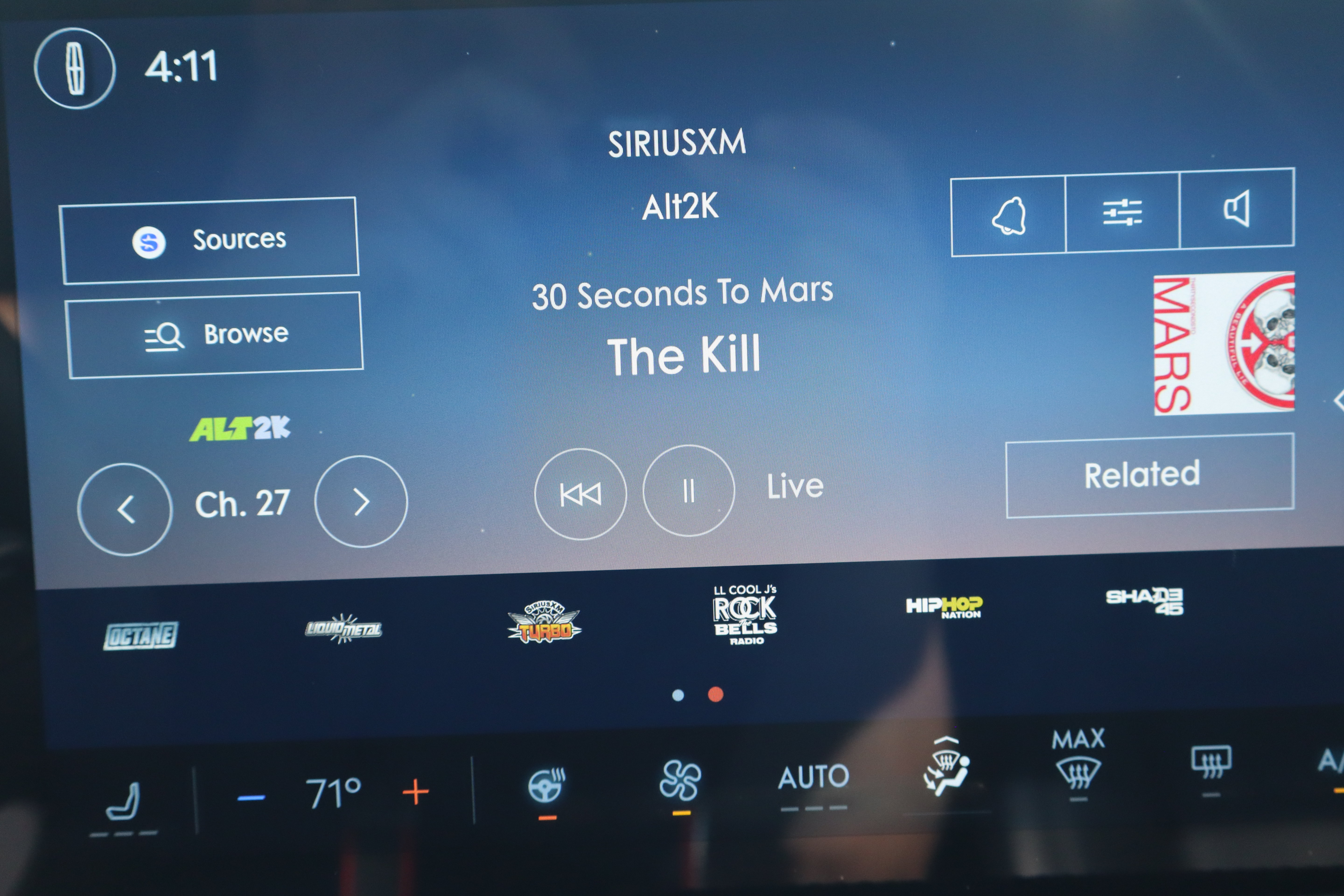 Used 2025 Lincoln Corsair Reserve AWD/4WD image 18