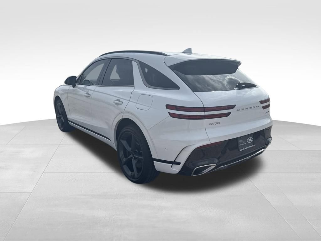 Used 2026 Genesis GV70 3.5T Sport Prestige image 3