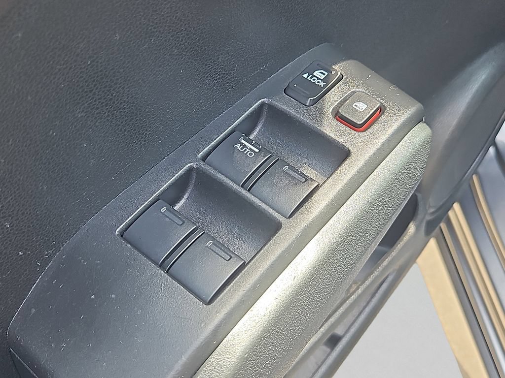 Used 2011 Honda Fit Sport image 17