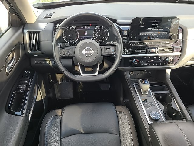 Used 2022 Nissan Pathfinder SL w/ SL Premium Package AWD/4WD image 24