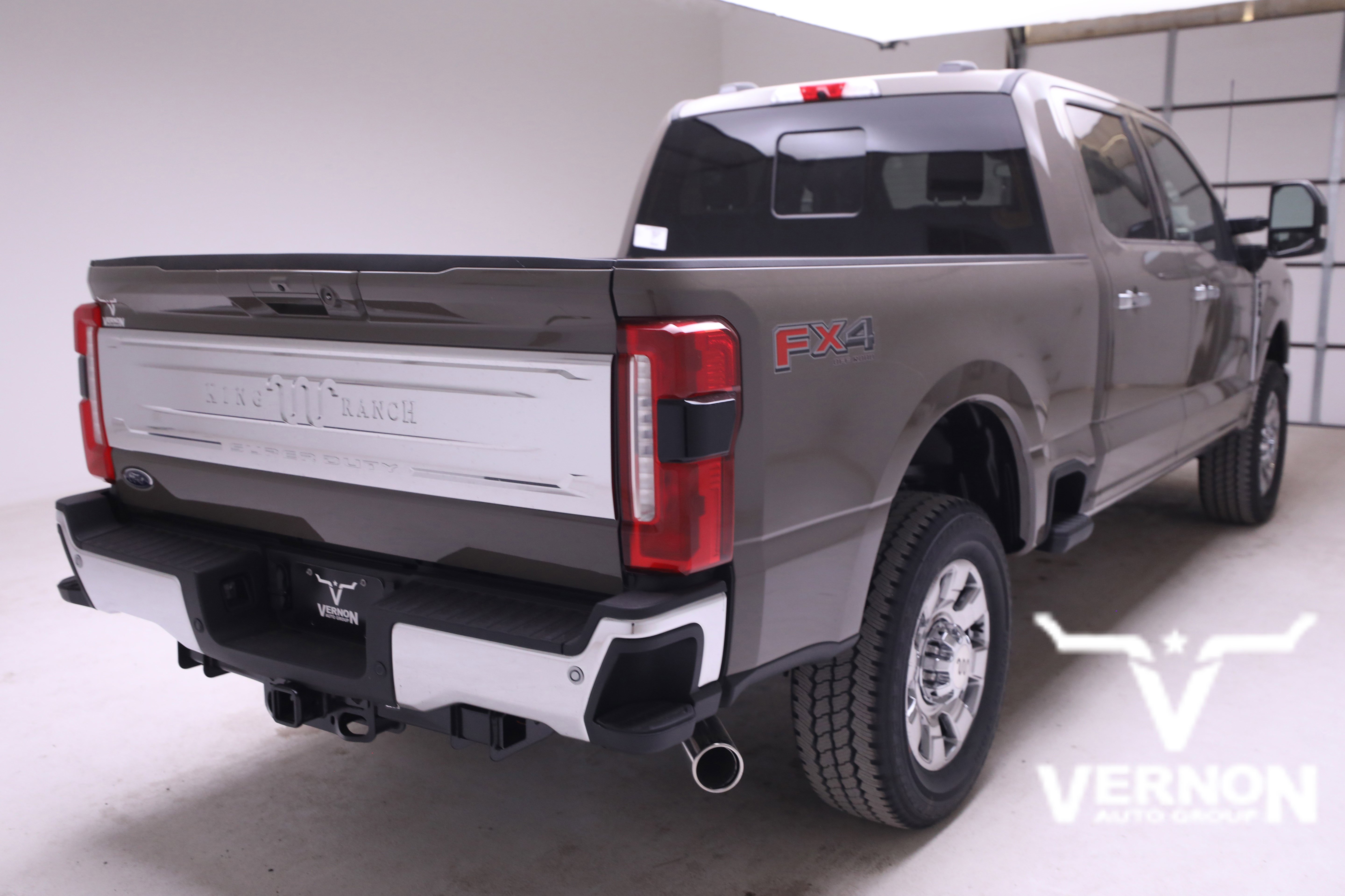 New 2026 Ford F250 King Ranch w/ Chrome Package image 5