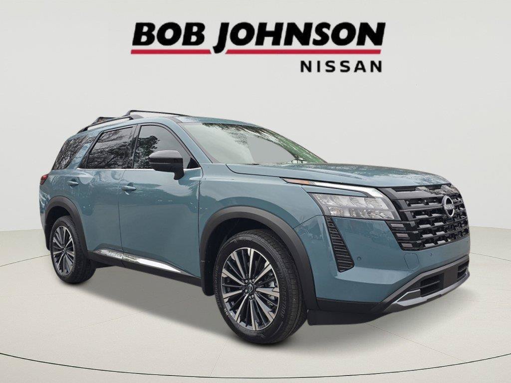 New 2026 Nissan Pathfinder Platinum