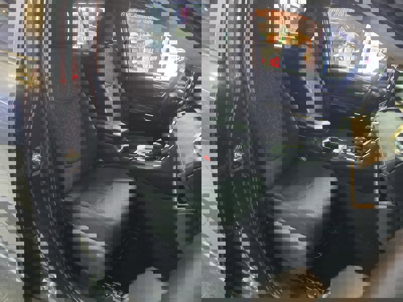 Used 2022 Toyota RAV4 XLE image 17