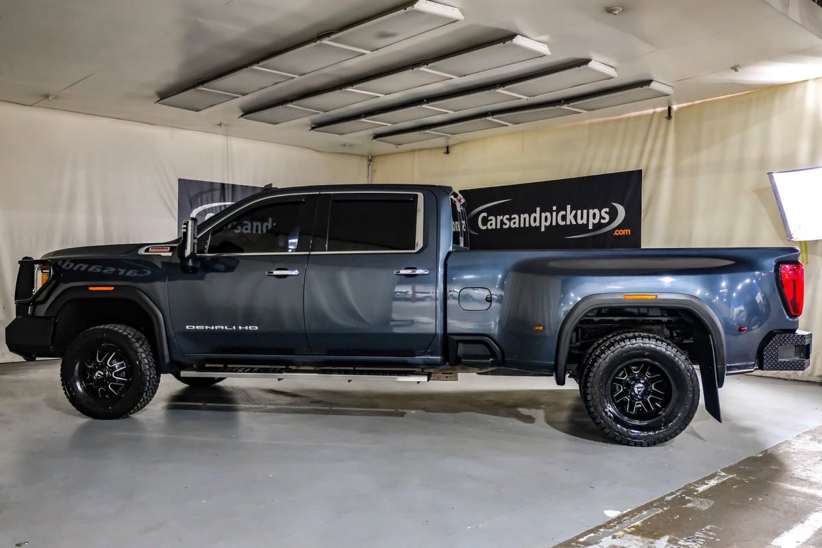 Used 2020 GMC Sierra 3500 Denali w/ Denali Ultimate Package image 9