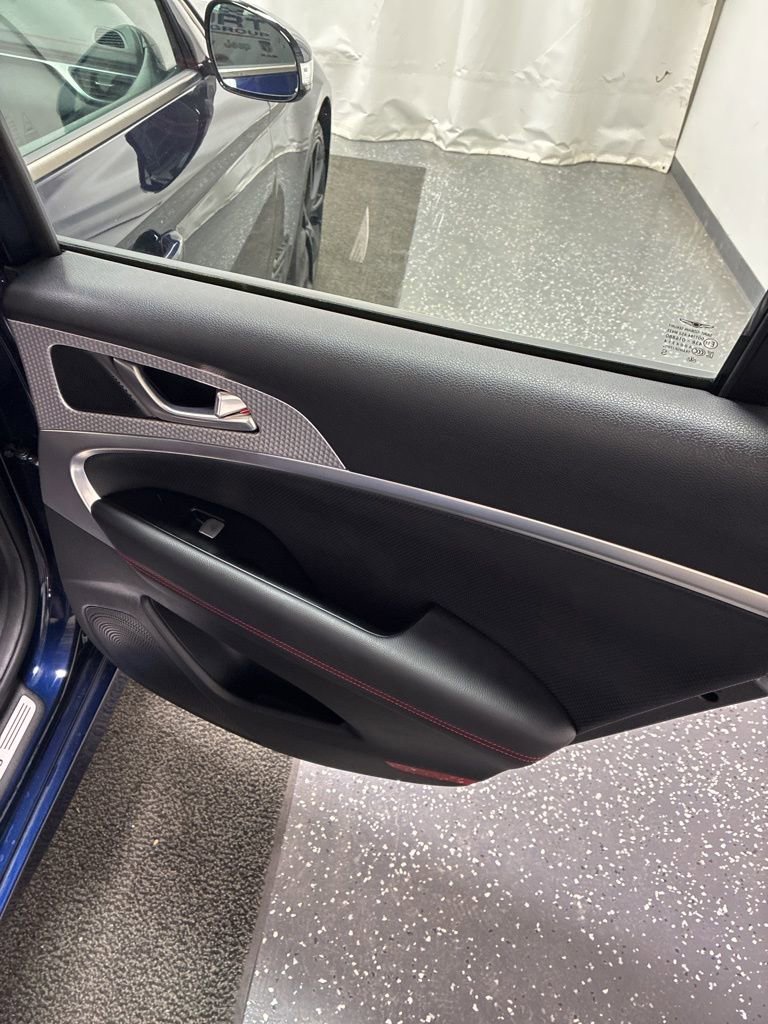 Used 2023 Genesis G70 2.0T w/ Sport Prestige Package image 24