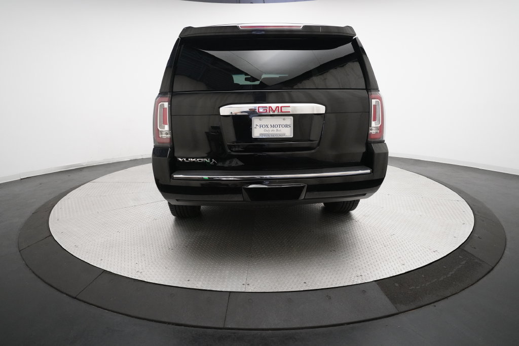 Used 2016 GMC Yukon Denali w/ Open Road Package RWD image 26
