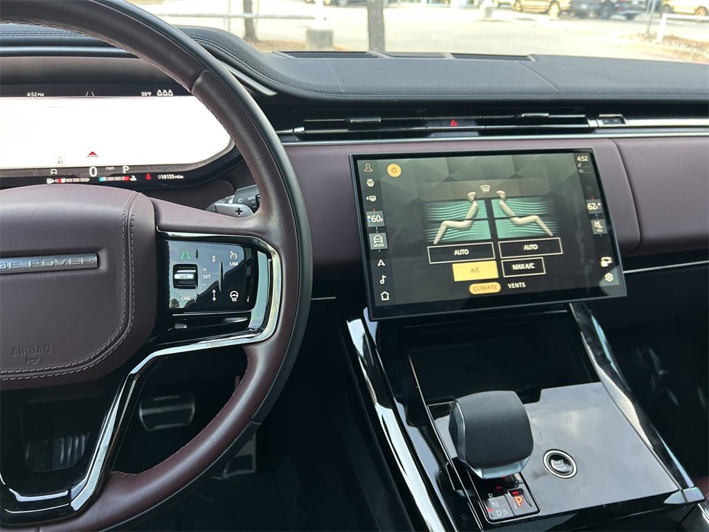 Used 2024 Land Rover Range Rover Sport Dynamic SE image 21